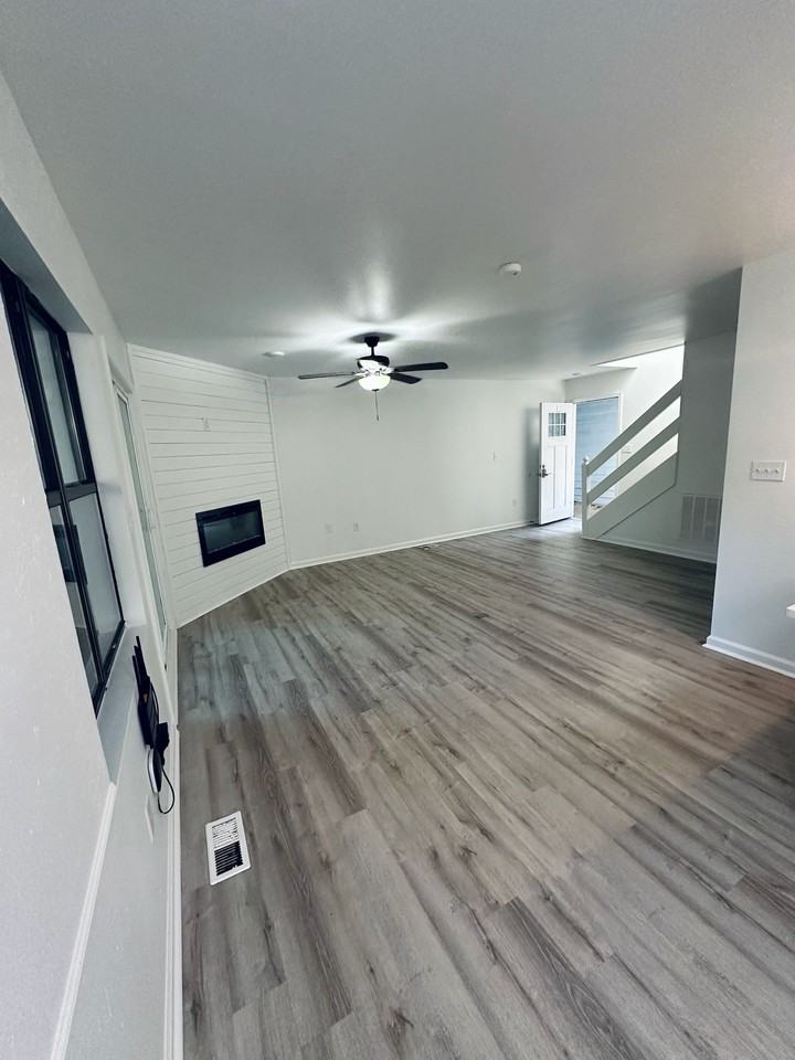 1 Villa Drive - 1C - rental #1C - Photo 2 of 10