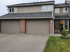 featured image of 3079 Fifth Line West #31