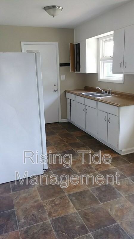 2817 Wesley Ave Sw - Photo 4 of 10