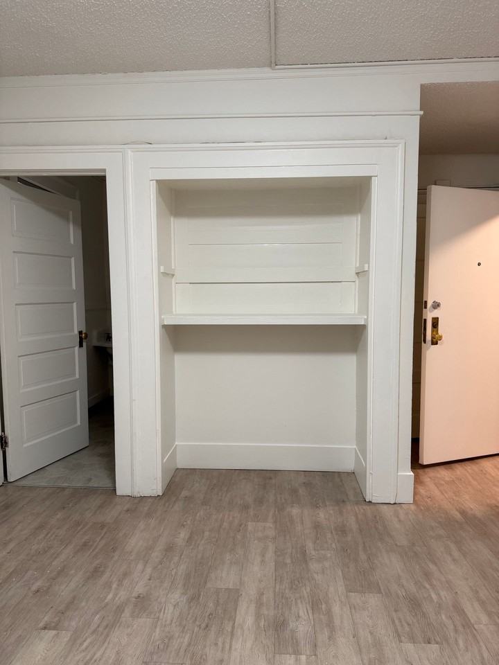 Fountain Place Apartments - Photo 3 of 15
