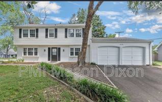 featured image of 12718 Haskell Ln