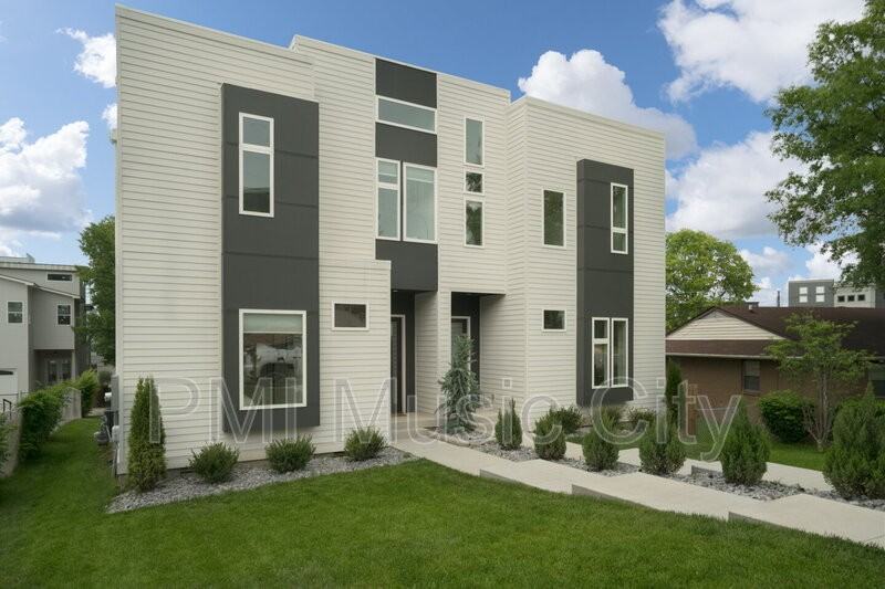 936 Southside Pl - Photo 2 of 42