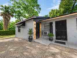 featured image of 3405 N 34th St #C