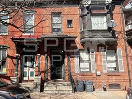 351 W King St  