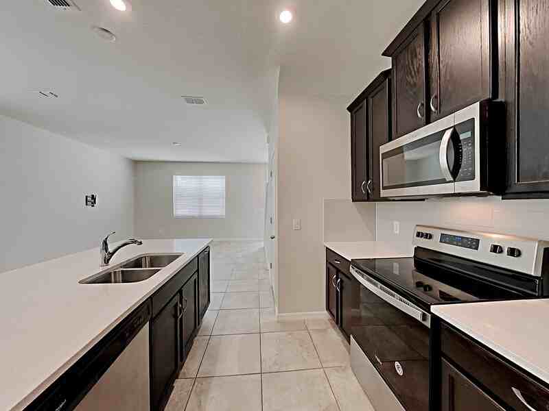 11912 Founders St - Photo 5 of 23