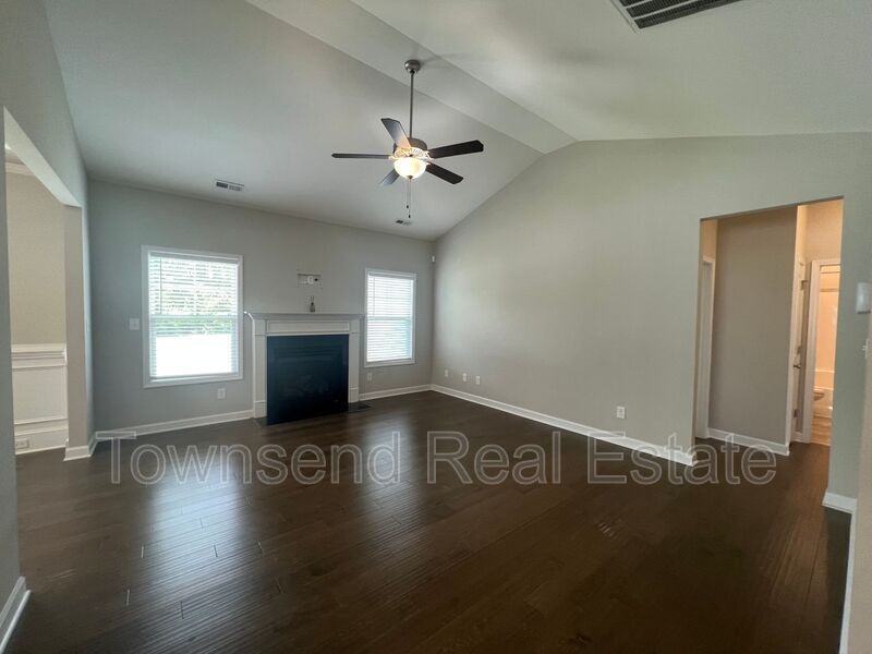 2513 Owlands Ct - Photo 3 of 26