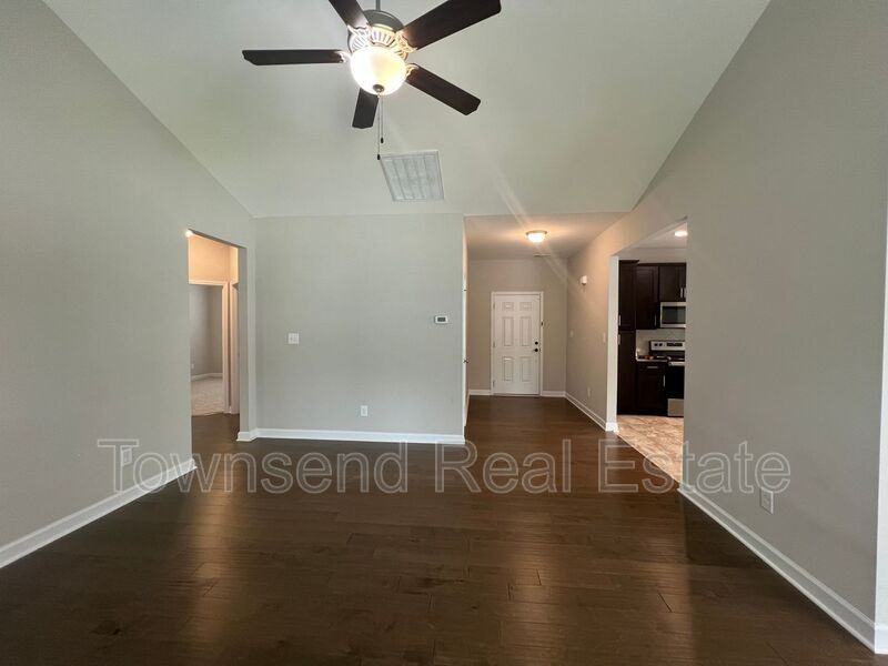2513 Owlands Ct - Photo 4 of 26