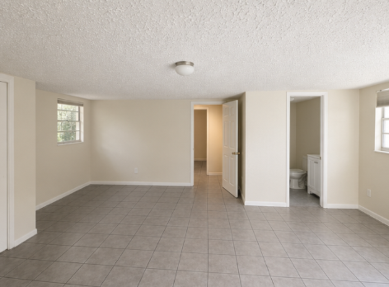 1318 Divot Ln - Photo 5 of 18