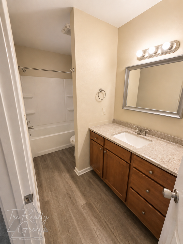 Parkside Apartments - Photo 7 of 48