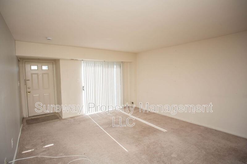 2147 Harbour Dr - Photo 6 of 39