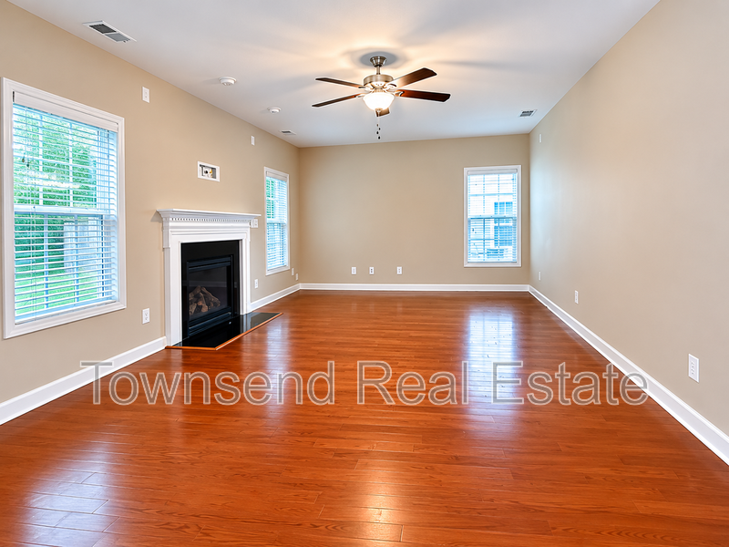 2817 Blockade Runner Dr - Photo 7 of 30