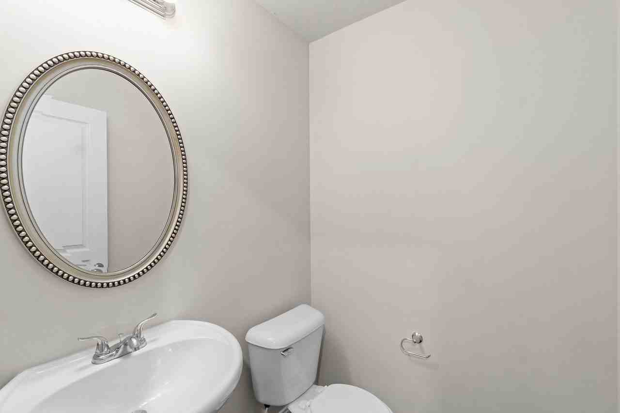 1552 Tylertown Rd - Photo 4 of 50
