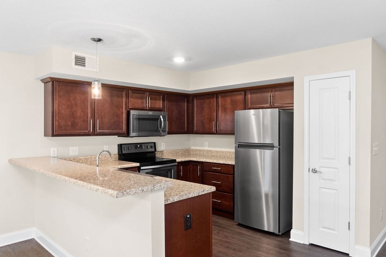 1552 Tylertown Rd - Photo 6 of 50