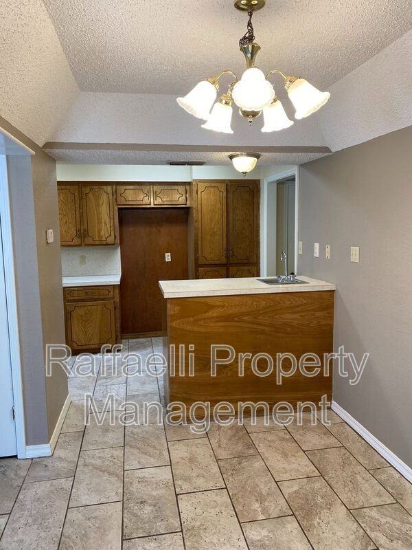 3616 Skyline Blvd #3616 - Photo 2 of 13