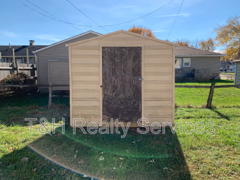 1819 Knox St - Photo 4 of 30