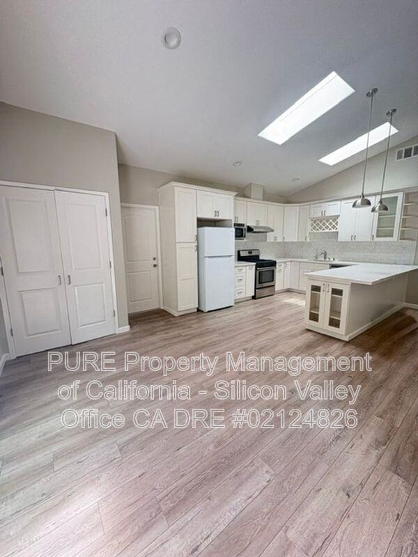40469 Shaw Ct - Photo 3 of 11