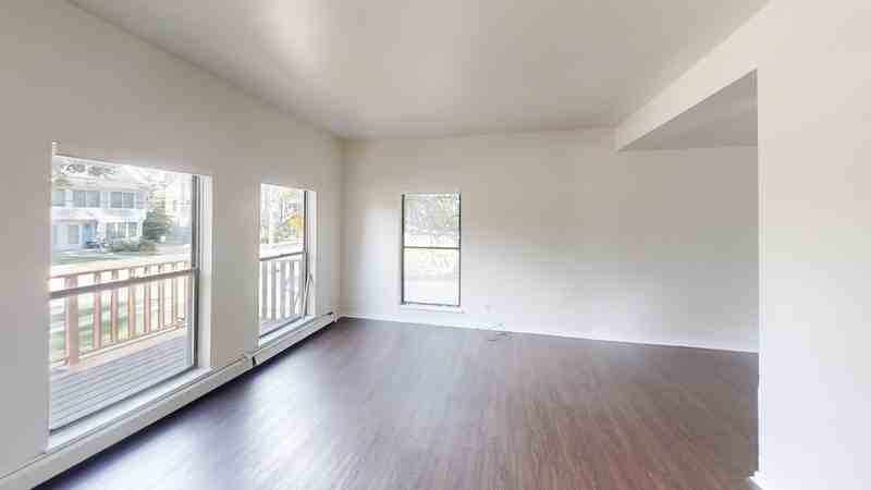 126 Hill St - Photo 6 of 13