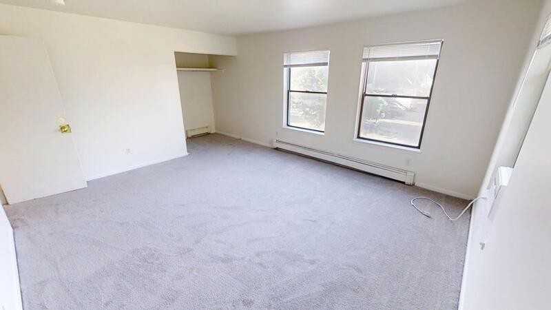 126 Hill St - Photo 4 of 13
