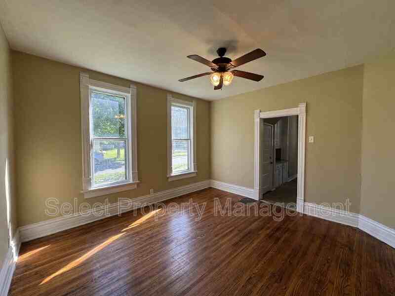 3201 Dinnen Ave - Photo 4 of 14