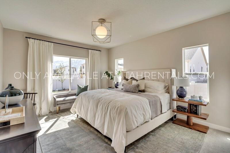 3489 S St - Photo 7 of 22