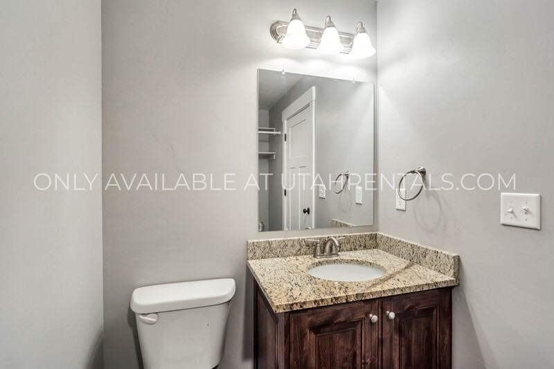 774 Sw #204 - Photo 7 of 16