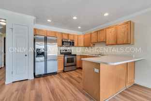 1156 Se - Photo 1 of 1