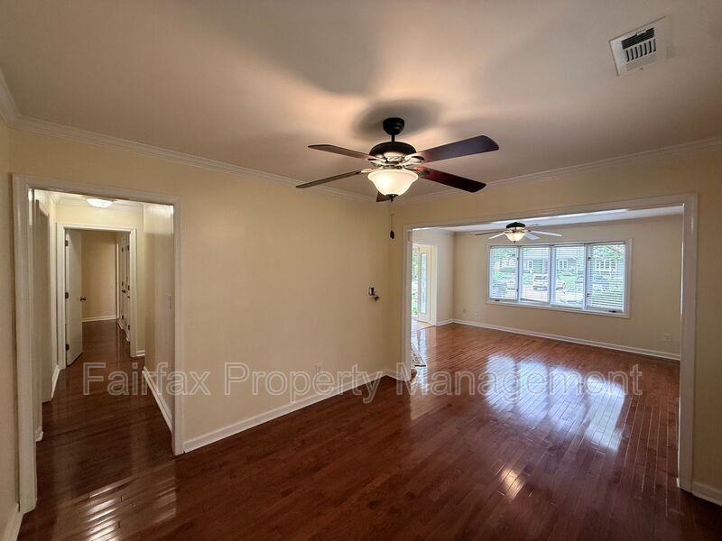 107 Perriwinkle Pl - Photo 5 of 20
