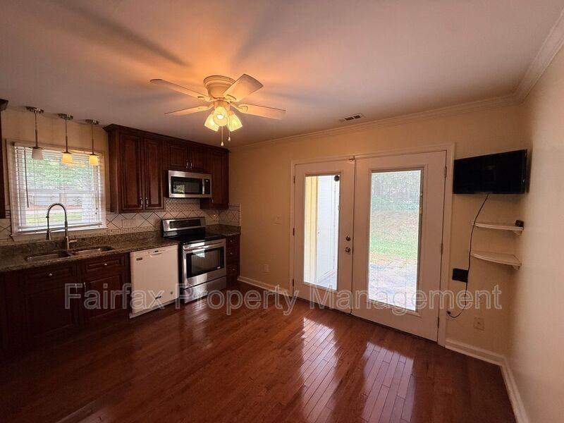 107 Perriwinkle Pl - Photo 6 of 20