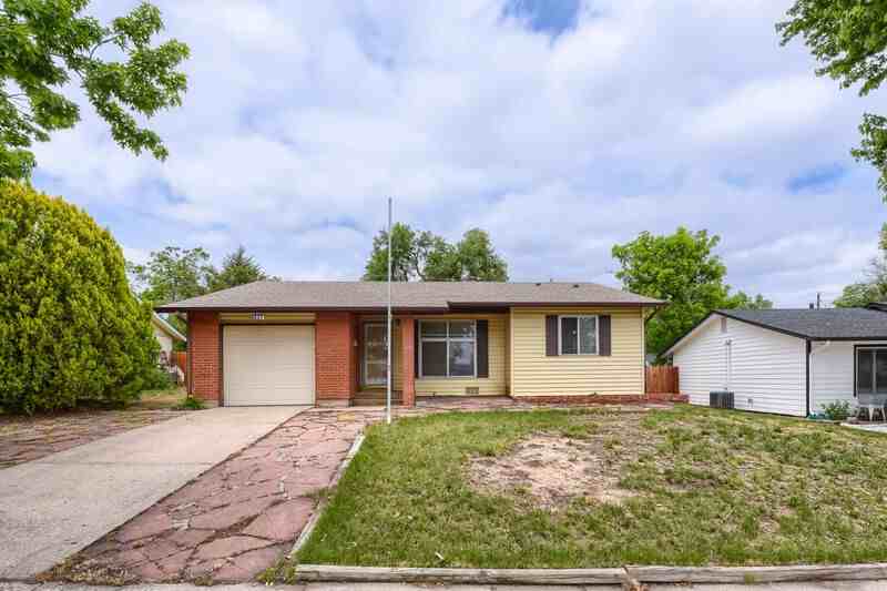 3006 Hudson St - Photo 2 of 13