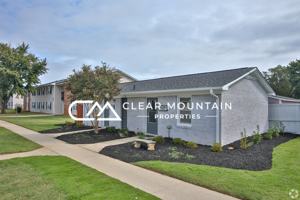featured image of 1102 W Poinsett St