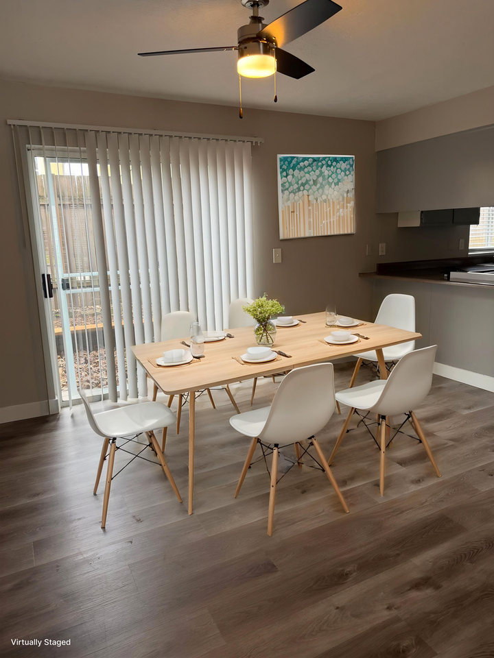 Sterling Park Apts - Photo 4 of 15