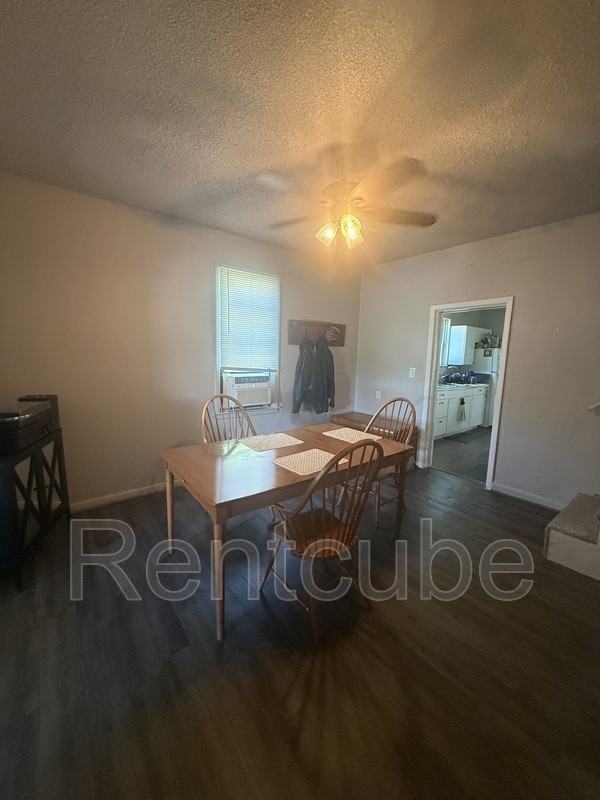 232 Cardiff St - Photo 4 of 9