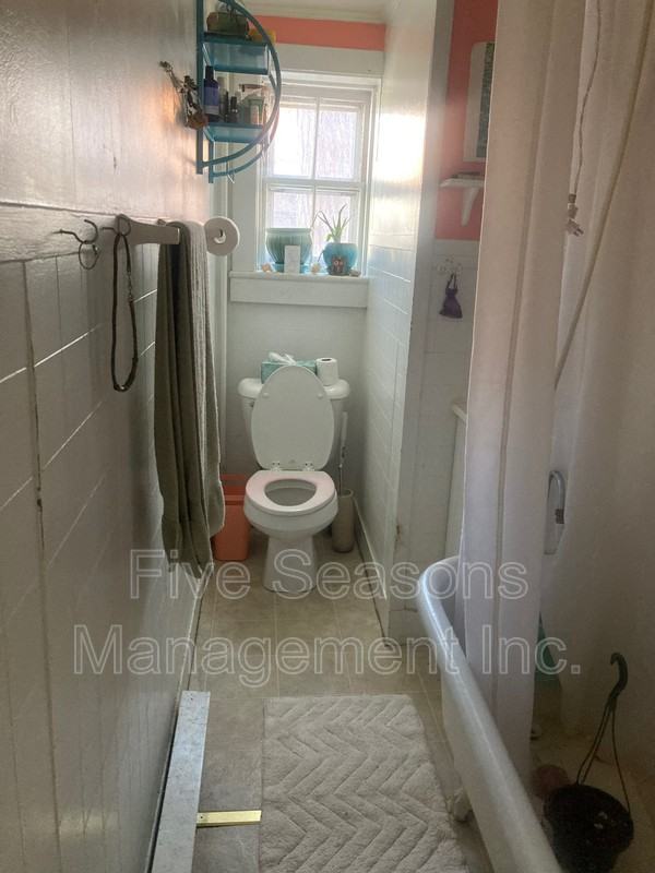 71 S Willard St - Photo 7 of 14