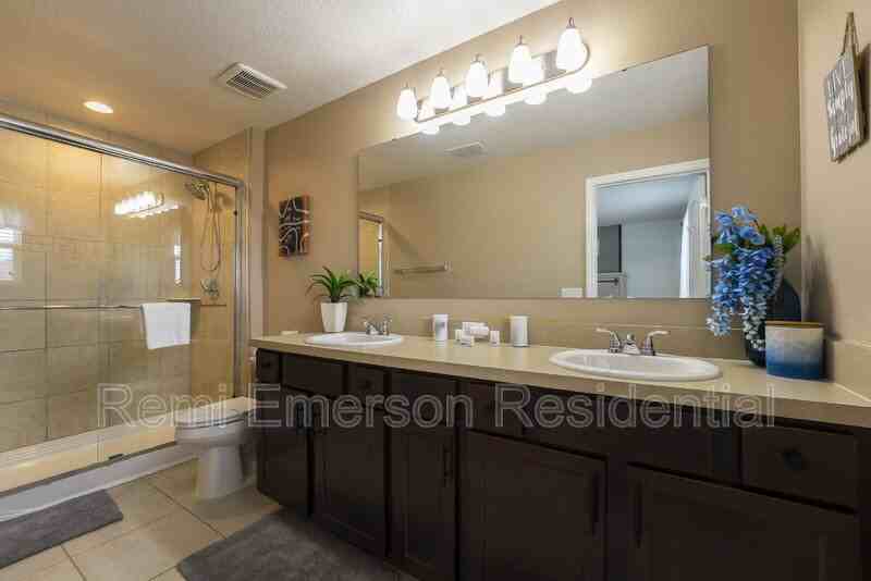 269 Primrose Dr - Photo 5 of 17
