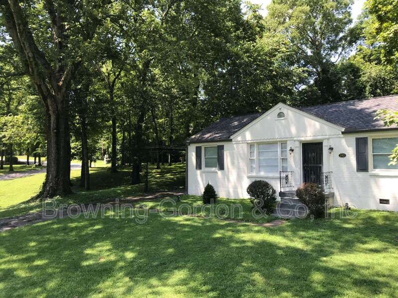 2915 Selena Dr - Photo 3 of 12