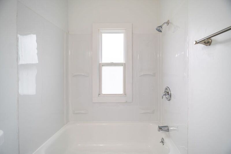 2912 Ruhl Ave - Photo 6 of 20