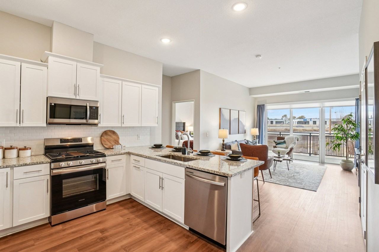 Lyra Apartments - Photo 2 of 42