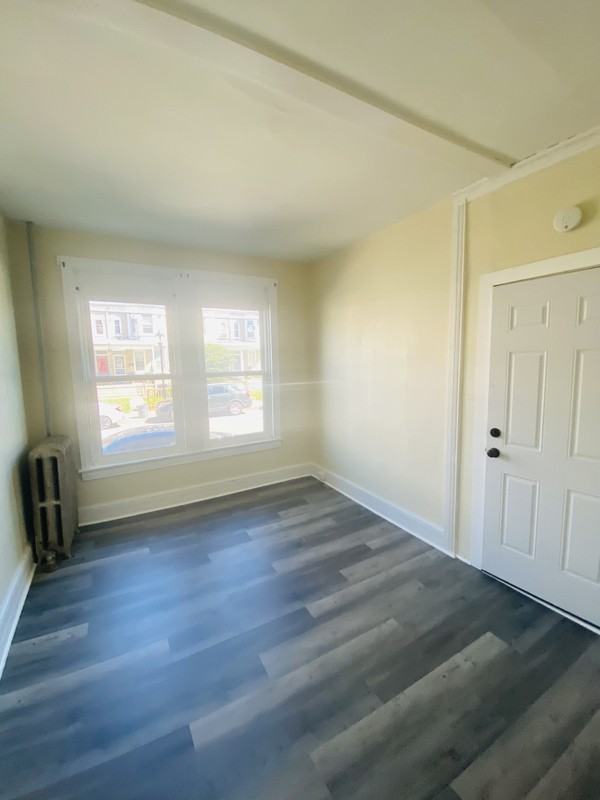 144 W Jackson St - Photo 4 of 36