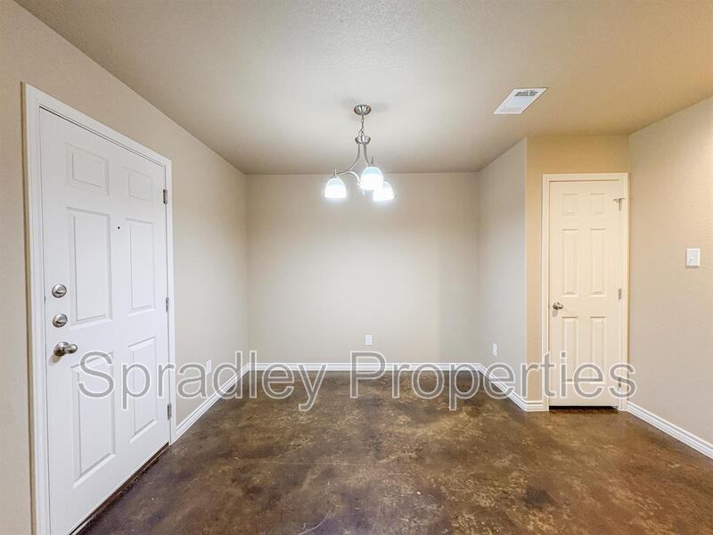 912 Mason Dr Apt B - Photo 6 of 15