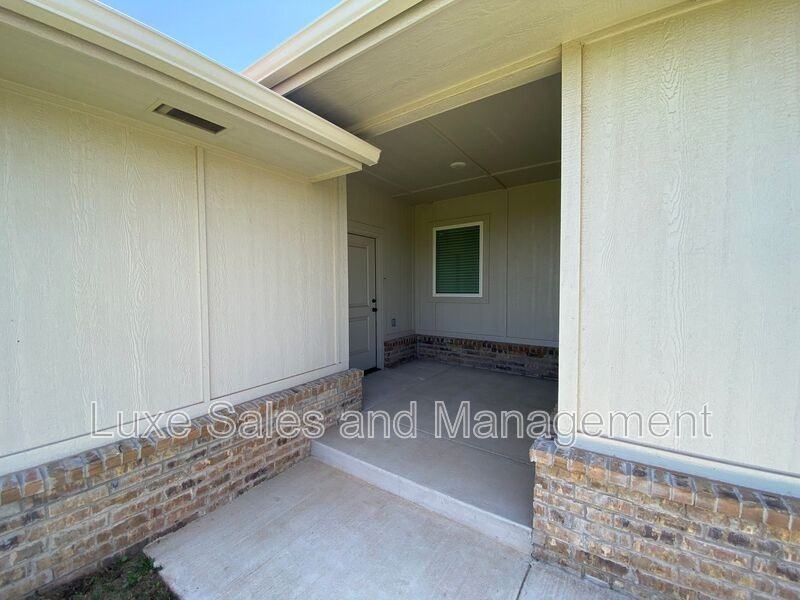 8000 Nw 110th Dr - Photo 4 of 38