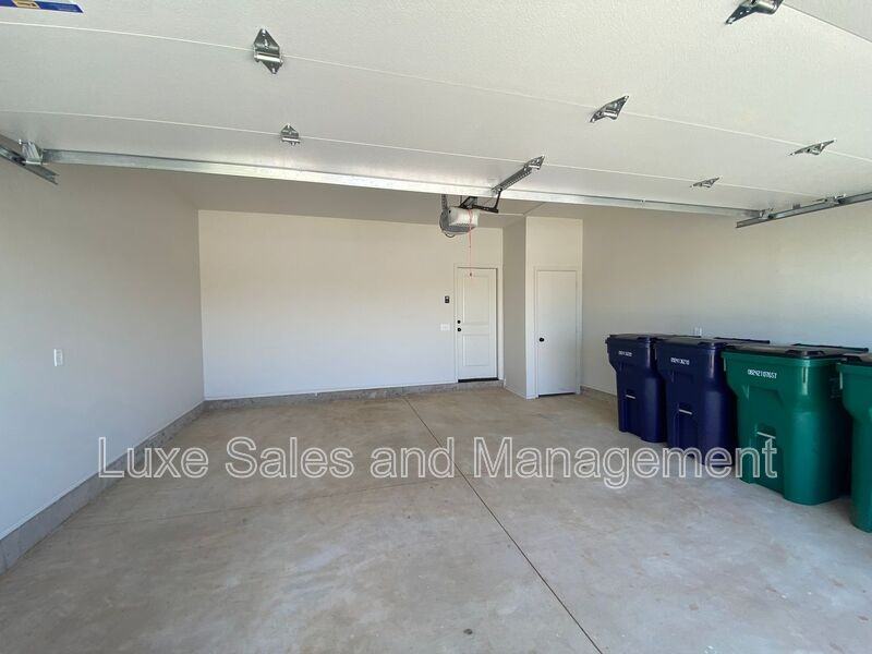 8000 Nw 110th Dr - Photo 6 of 38