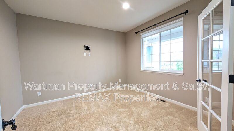6159 Harney Dr - Photo 3 of 48