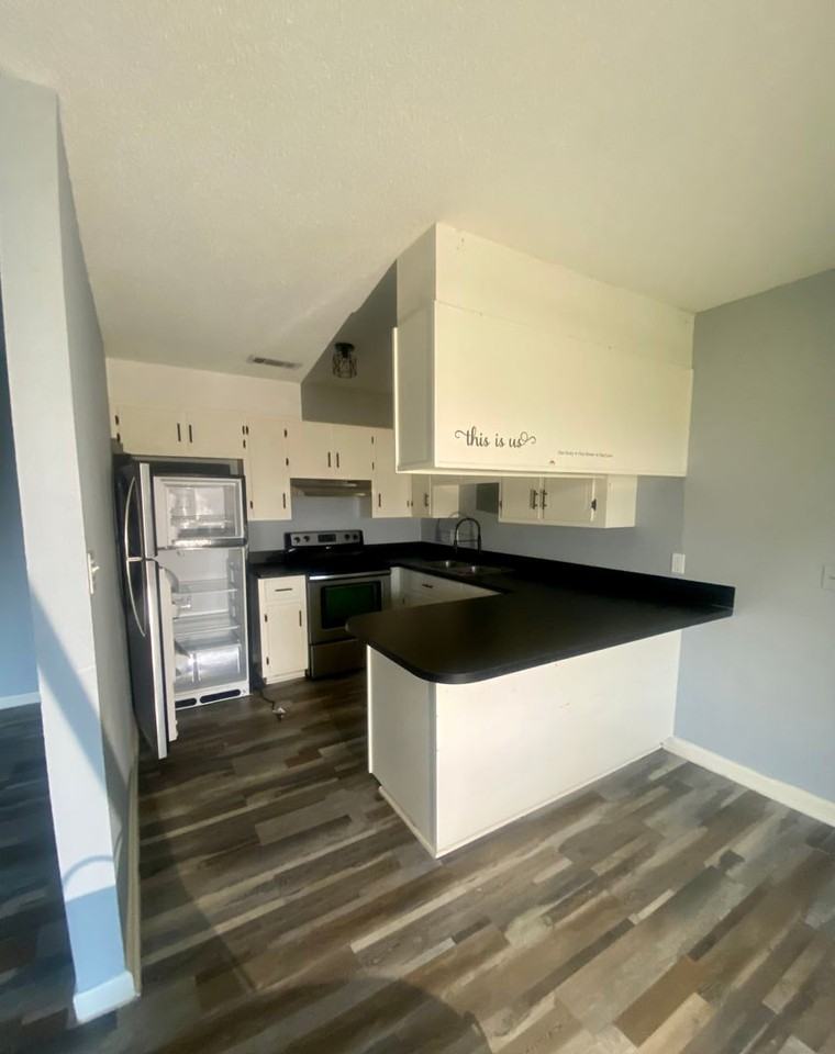 Audrey Garden Apartments - Photo 3 of 14