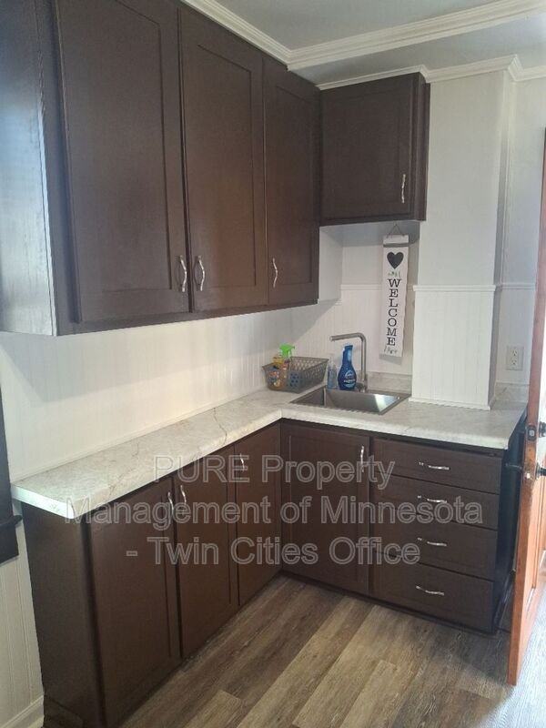 1215 Galtier St - Photo 4 of 11