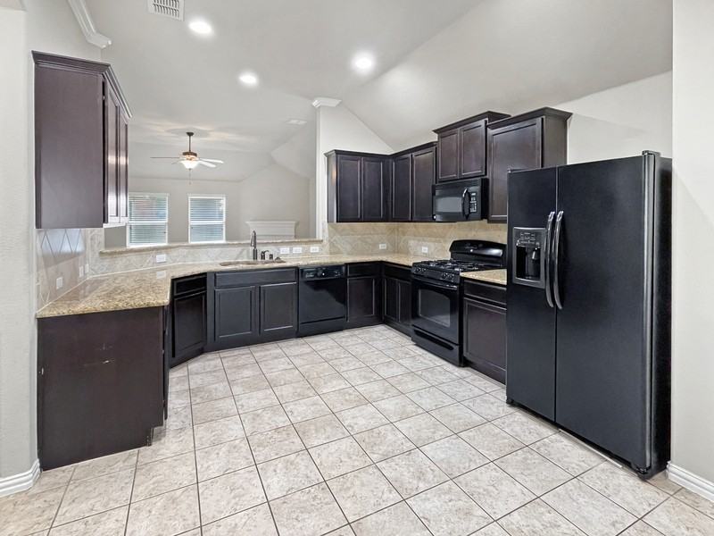 12405 Durango Root Dr - Photo 5 of 17