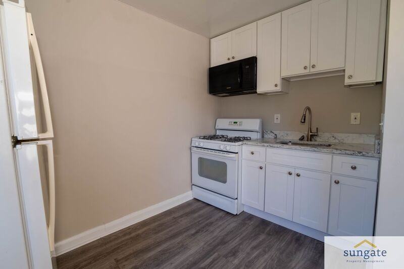 1410 Dartmouth Ave #2 - Photo 6 of 13