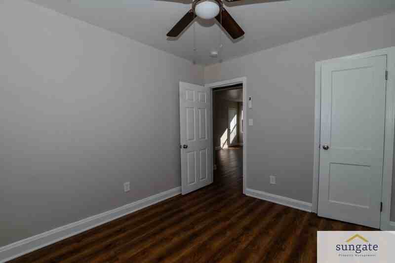 1410 Dartmouth Ave #2 - Photo 7 of 13