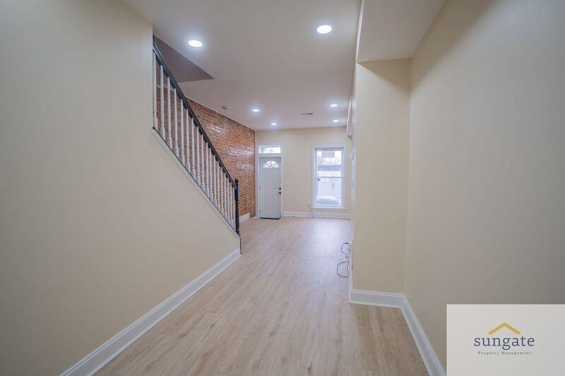 3205 Esther Pl - Photo 5 of 37