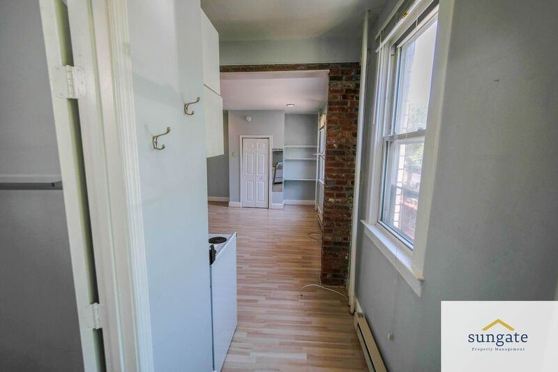 500 S Collington Ave #B - Photo 5 of 14