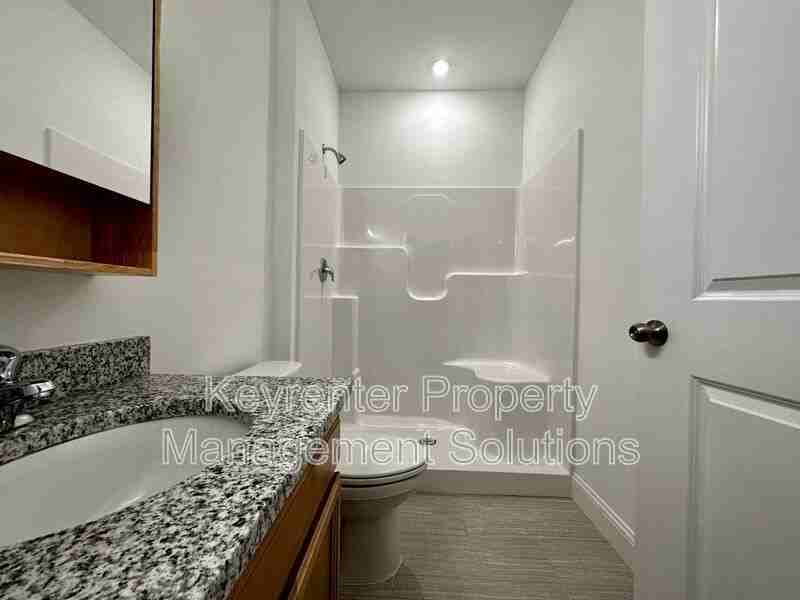 3445 Lee Hwy #102 - Photo 5 of 14
